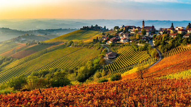 LANGHE E MONFERRATO Dal 14 al 16.11.2025